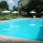 Antico Borgo La Commenda Aparthotel 3*