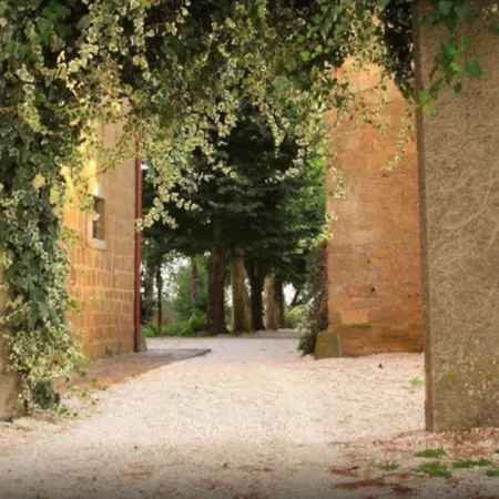 Apartmanhotel Antico Borgo La Commenda