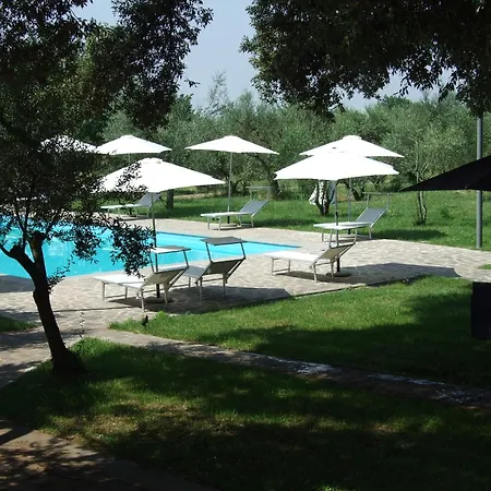 Apartmanhotel Antico Borgo La Commenda