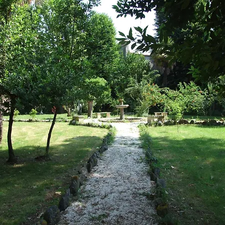 Antico Borgo La Commenda Aparthotel 3*