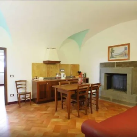 Lägenhetshotell Antico Borgo La Commenda 3*