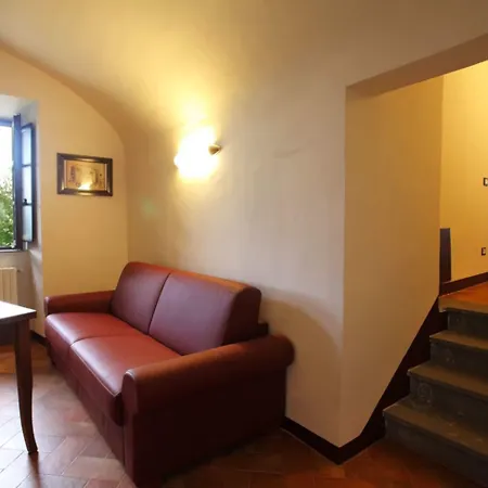 Antico Borgo La Commenda Lägenhetshotell 3*