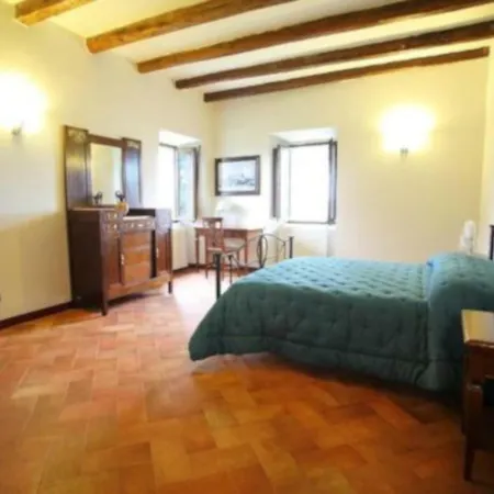 Apartmanhotel Antico Borgo La Commenda 3*